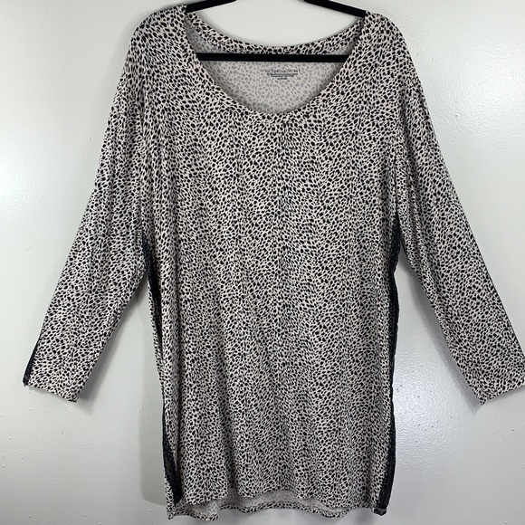 Animal Print Victoria Secret Sleep wear medium - Picture 6 of 7